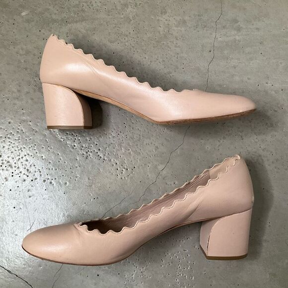 Chloé Leather Scalloped Accent Pumps - Picture 3 of 9